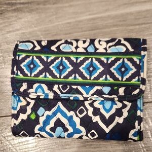 EUC Vera Bradley Blue Quilted Wallet 5 1/2" X 4 1/4"